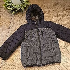 Reversible hooded puffer jacket size 5-6 Eddie Bauer